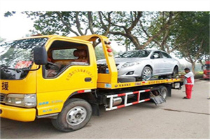 新荣附近24小时汽车拖车服务热线