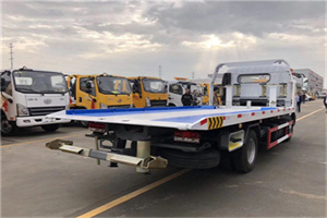 新荣汽车救援补胎